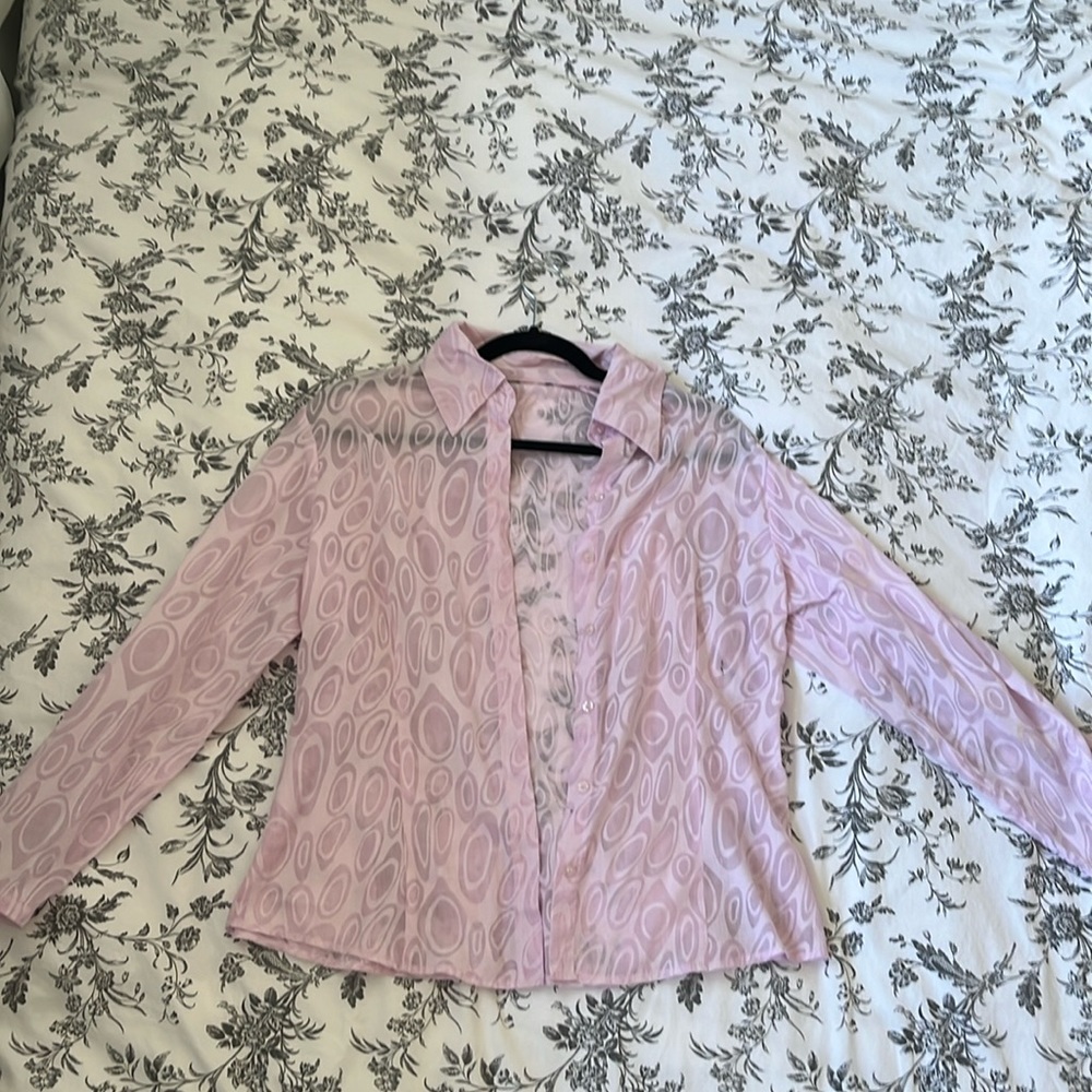 Chic Pink Patterned Blouse - image 1